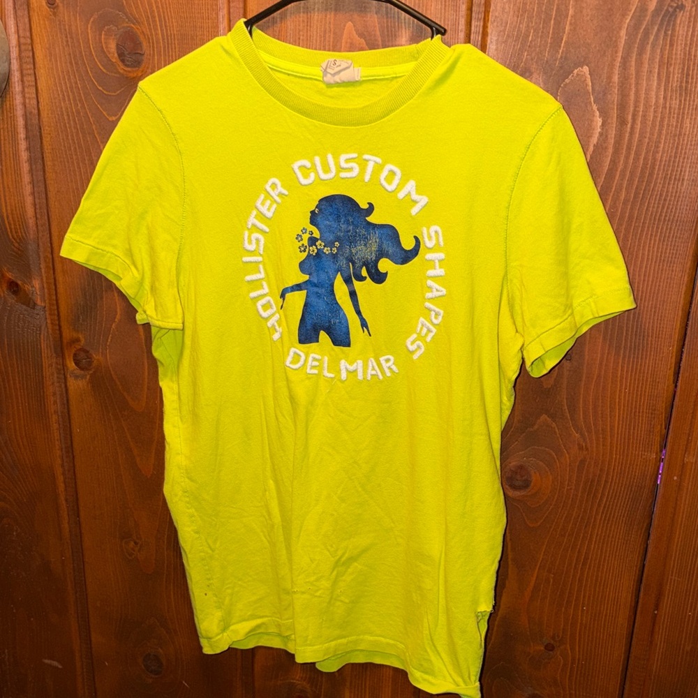 Hollister Bright Green Graphic Tee